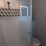 شقة Du 104 *